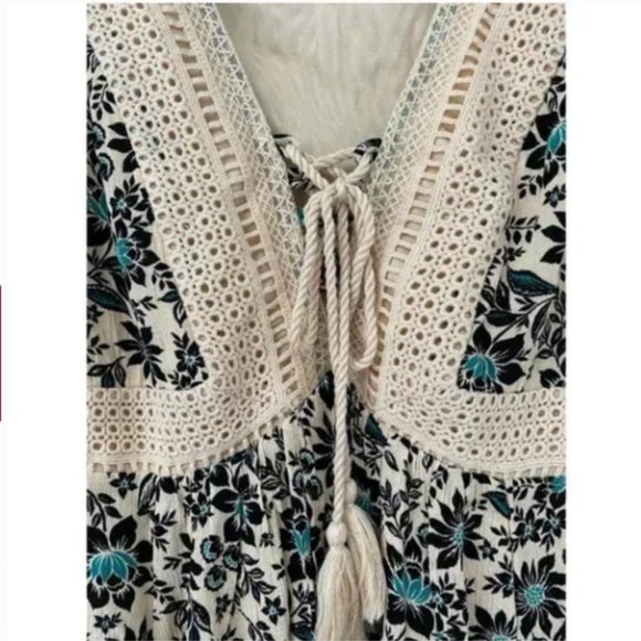 Torrid 0 Boho Romantic Fully Lined Floral Dress - Picture 6 of 10